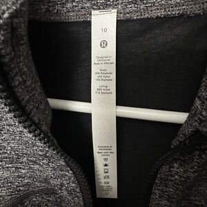 Lululemon define jacket size 10 with tags